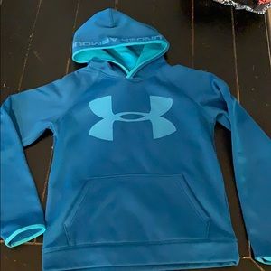 Under Armour sweatshirt